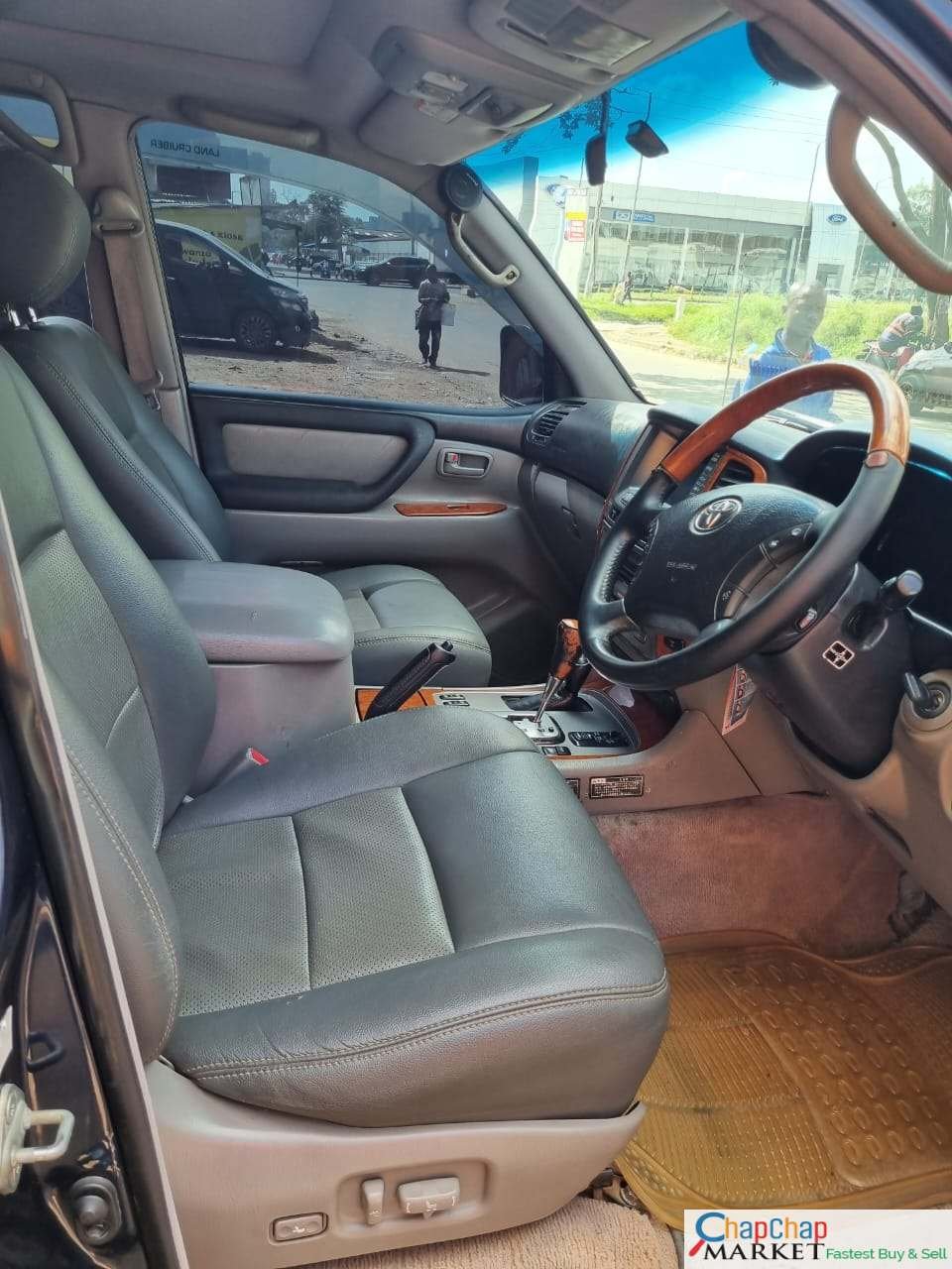 Toyota Land Cruiser v8 100 series SUNROOF LEATHER You Pay 30% Deposit Trade in Ok EXCLUSIVE 🔥 hire purchase installments v8 for sale in kenya