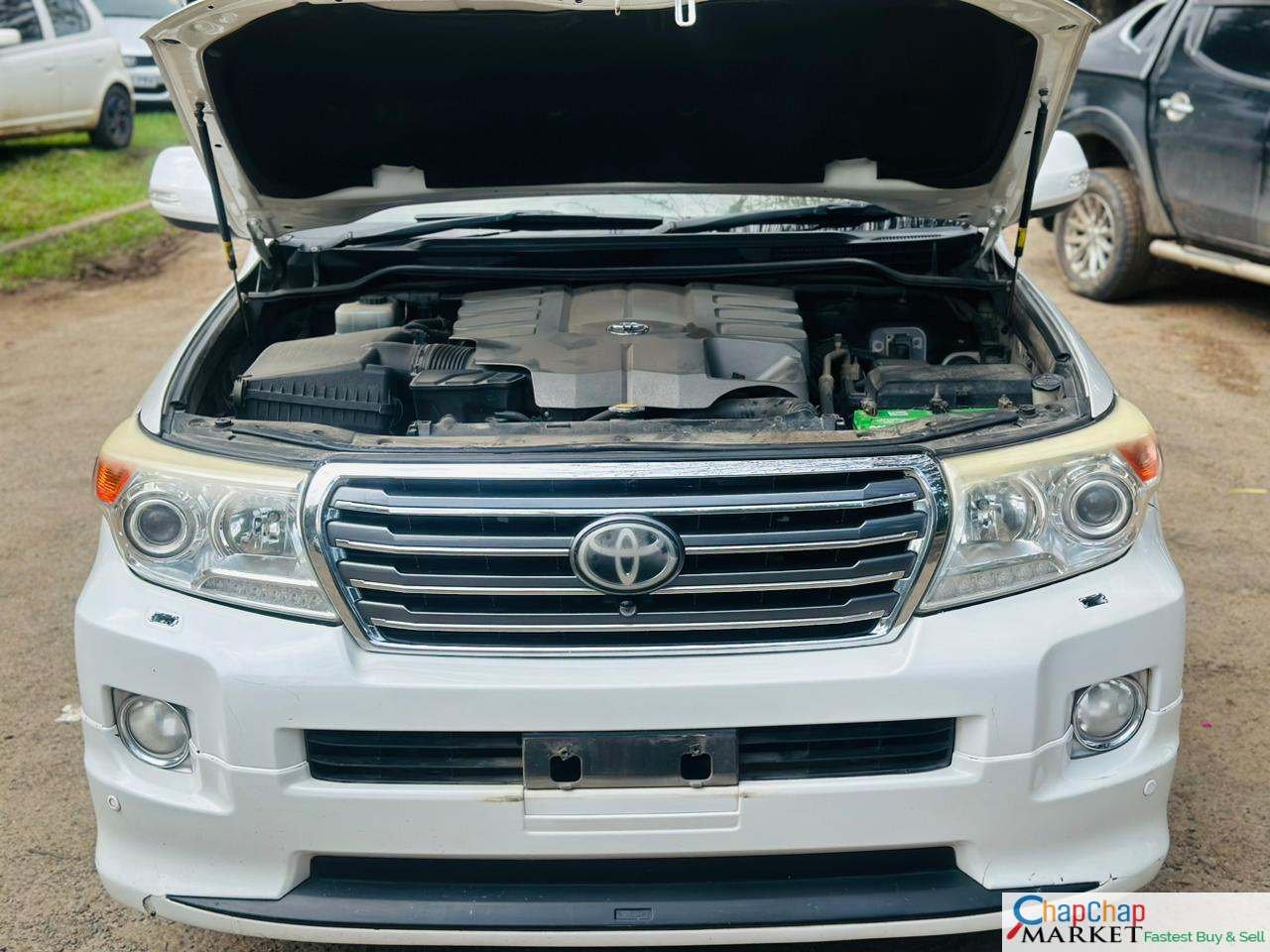 Toyota V8 ZX Kenya QUICK SALE SUNROOF LEATHER 2010 4M ONLY You Pay 40% Deposit Trade in OK EXCLUSIVE Toyota v8 for sale in kenya hire purchase installments landcruiser land cruiser