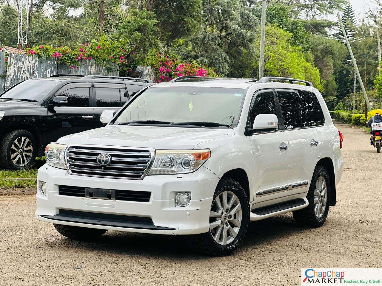 Toyota V8 ZX Kenya QUICK SALE SUNROOF LEATHER 2010 4M ONLY You Pay 40% Deposit Trade in OK EXCLUSIVE Toyota v8 for sale in kenya hire purchase installments landcruiser land cruiser