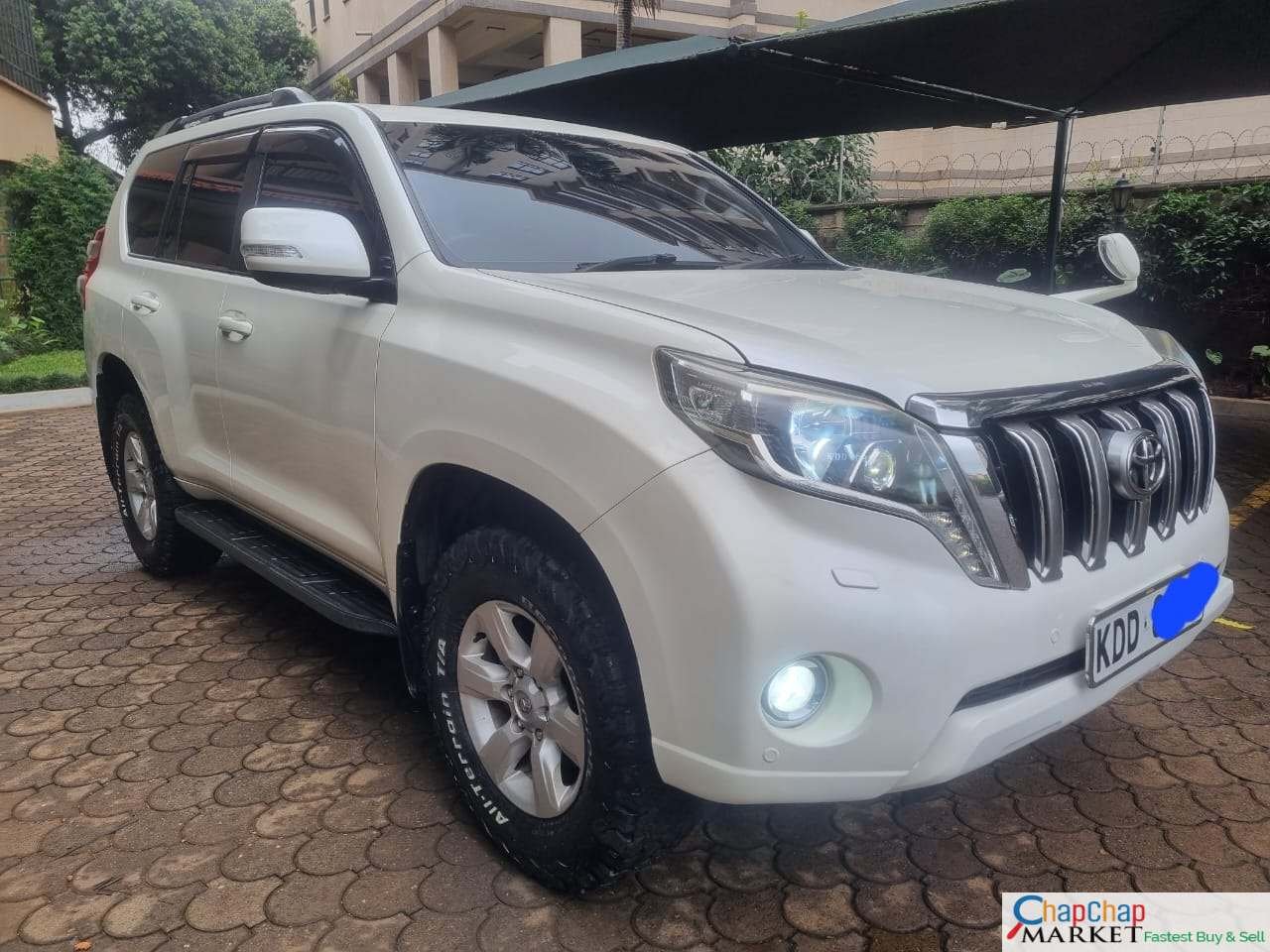 Toyota Prado kenya ASIAN OWNER SUNROOF LEATHER j150 CHEAPEST! Trade in OK Toyota Prado for sale in kenya hire purchase installments EXCLUSIVE Prado for sale in kenya