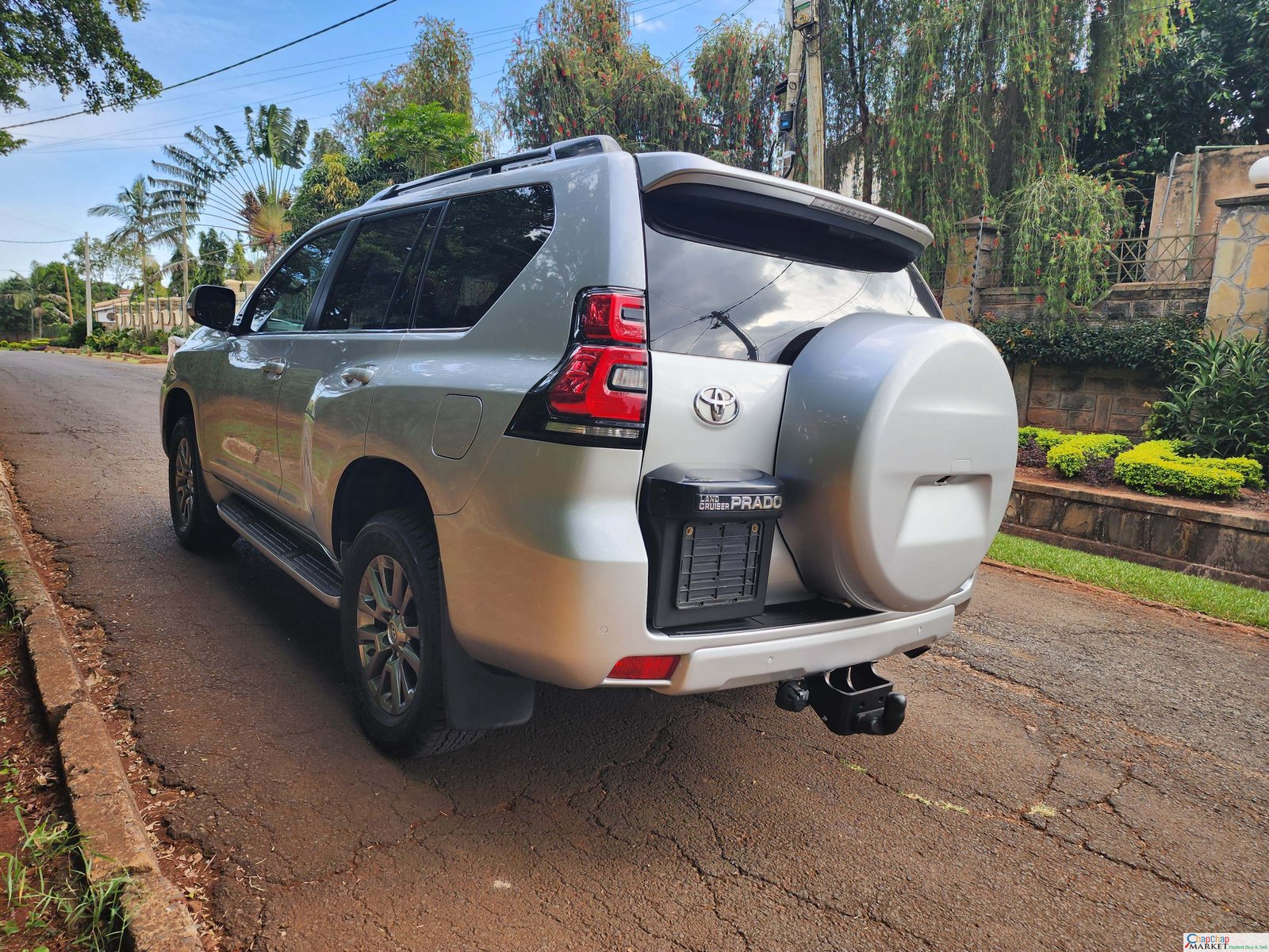 Toyota Prado VXL 2018 QUICKEST SALE 🔥 You Pay 20% Deposit Trade in OK EXCLUSIVE Toyota Prado KAKADU for sale in kenya hire purchase installments DIESEL SUNROOF LEATHER