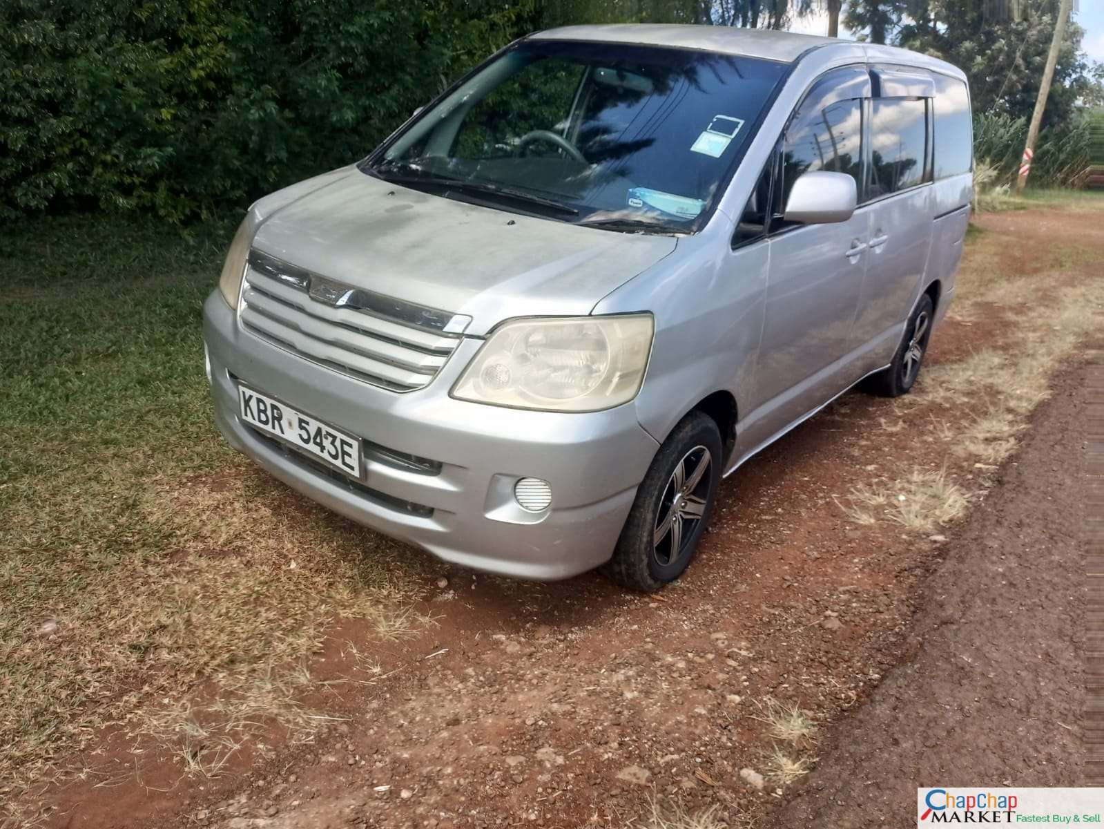 Toyota NOAH kenya 460K ONLY You Pay 30% Deposit Trade in OK Toyota Noah for sale in kenya hire purchase installments EXCLUSIVE