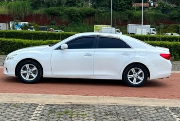 Toyota Mark X for sale in Kenya QUICK SALE You Pay 30% Deposit Trade in OK EXCLUSIVE 🔥