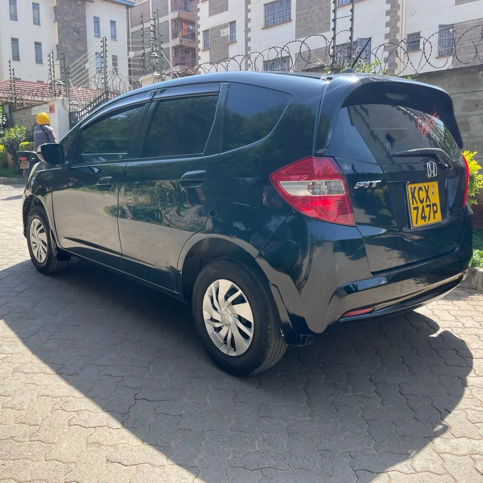 HONDA FIT QUICK SALE for sale in Kenya You Pay 30% deposit Trade in Ok hire purchase installments EXCLUSIVE