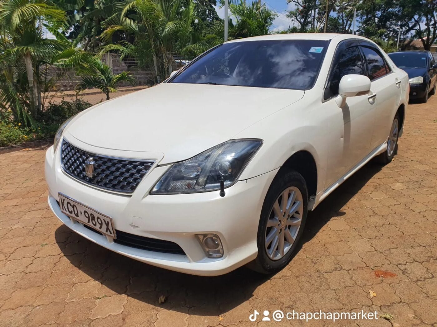 Toyota CROWN ATHLETE for Sale in kenya You pay Deposit Trade in Ok Hot Deal hire purchase installments