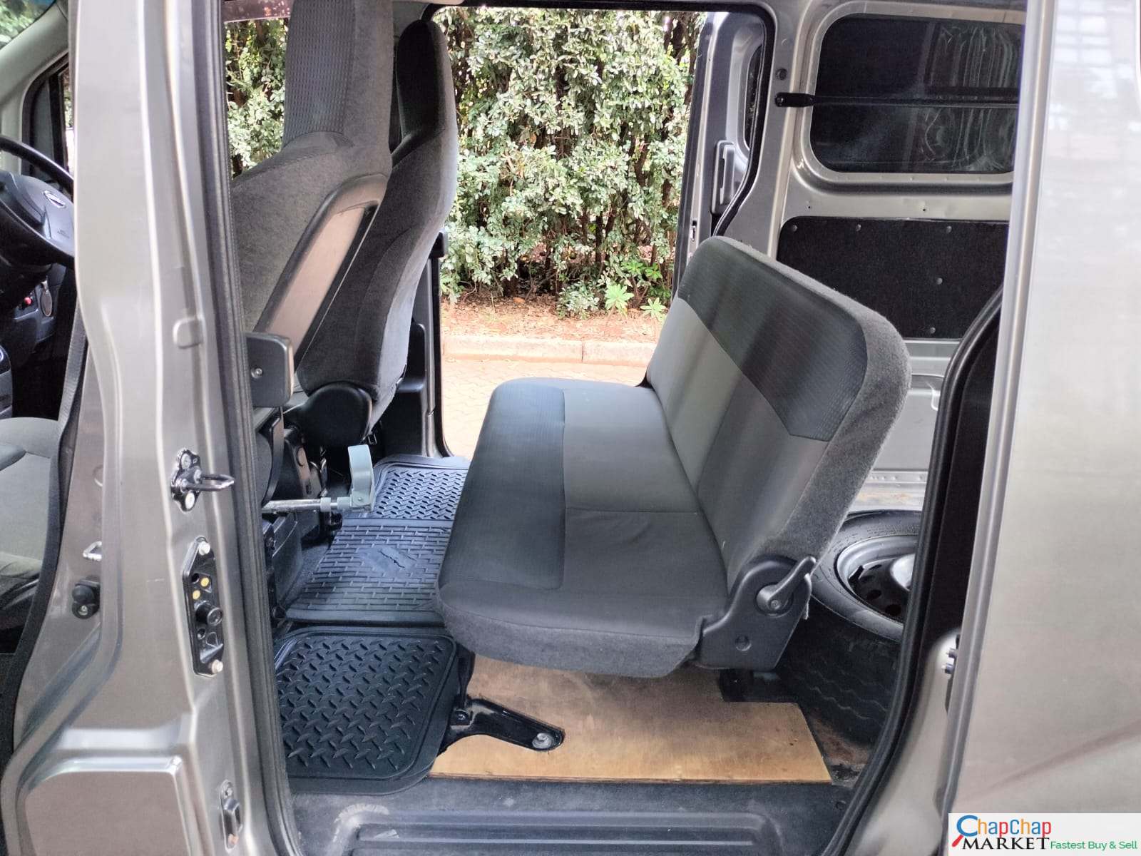 Nissan NV200 Van NV 200 You Pay 30% Deposit Trade in Ok EXCLUSIVE Hire purchase installments