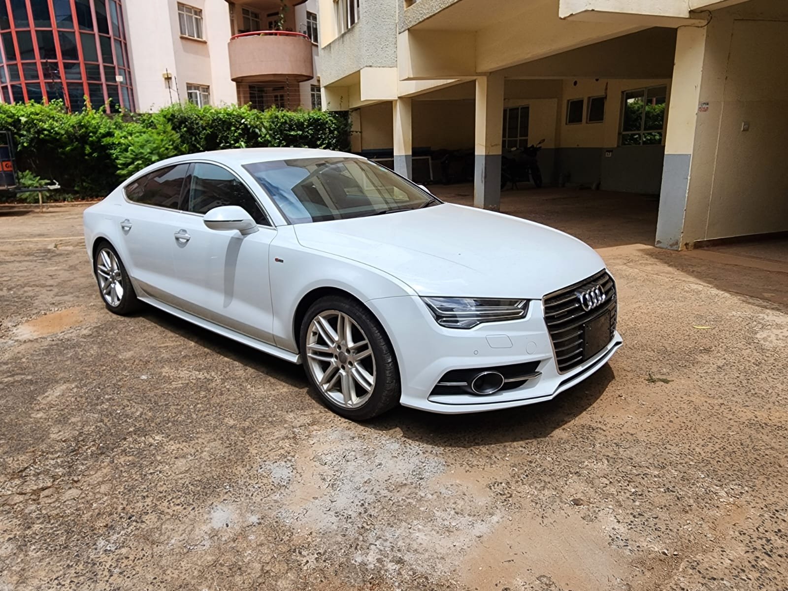 Audi A7 New shape QUICK SALE Trade in hire purchase installments