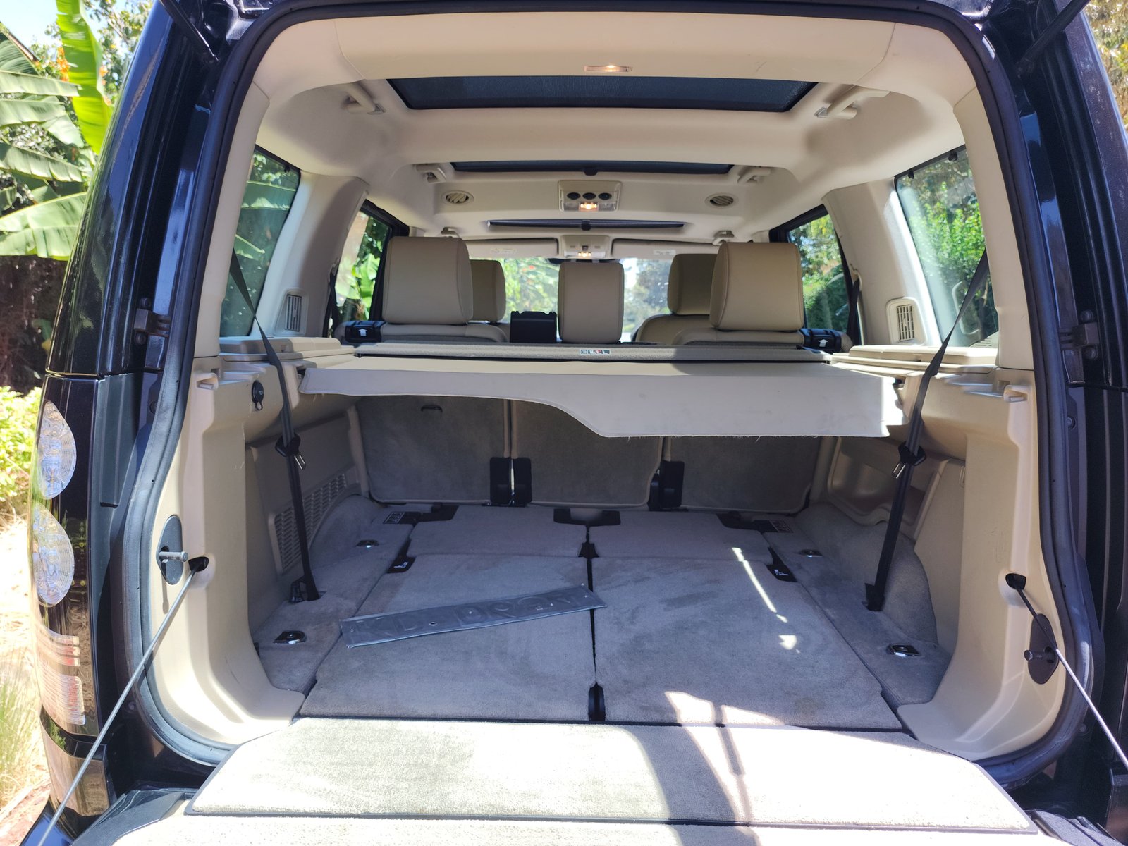 Land Rover Discovery 4 PETROL TRIPLE SUNROOF Trade in Ok HIRE PURCHASE INSTALLMENTS
