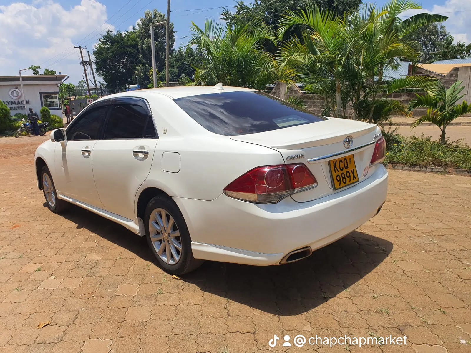 Toyota CROWN ATHLETE for Sale in kenya You pay Deposit Trade in Ok Hot Deal hire purchase installments