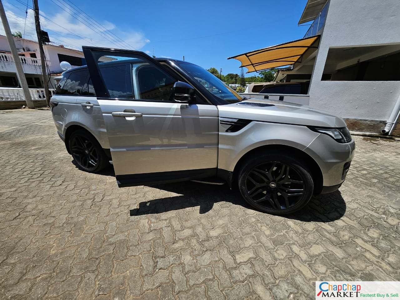 Range Rover Sport kenya JUST ARRIVED CHEAPEST You pay 30% deposit Trade in OK sport for sale in kenya hire purchase installments EXCLUSIVE