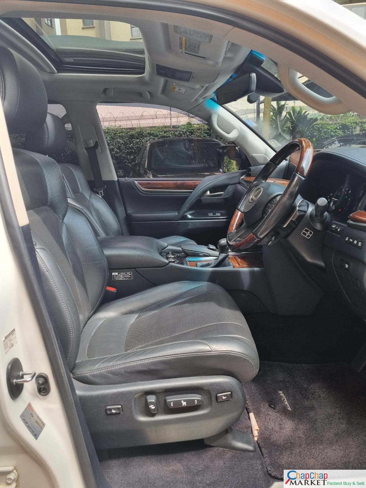 LEXUS LX 570 Kenya CHEAPEST EVER 🔥 Lexus lx 570 for sale in kenya HIRE PURCHASE installments OK EXCLUSIVE For SALE in Kenya