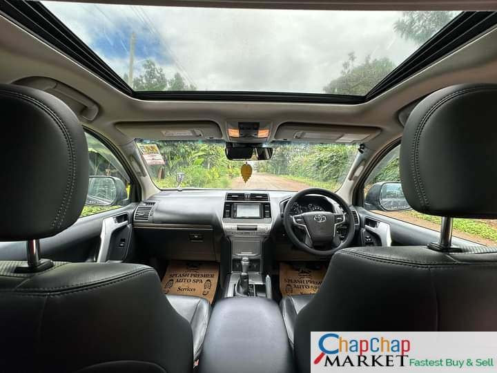 Toyota PRADO 2018 Sunroof 5.6M Quick SALE TRADE IN OK EXCLUSIVE! Hire purchase installments