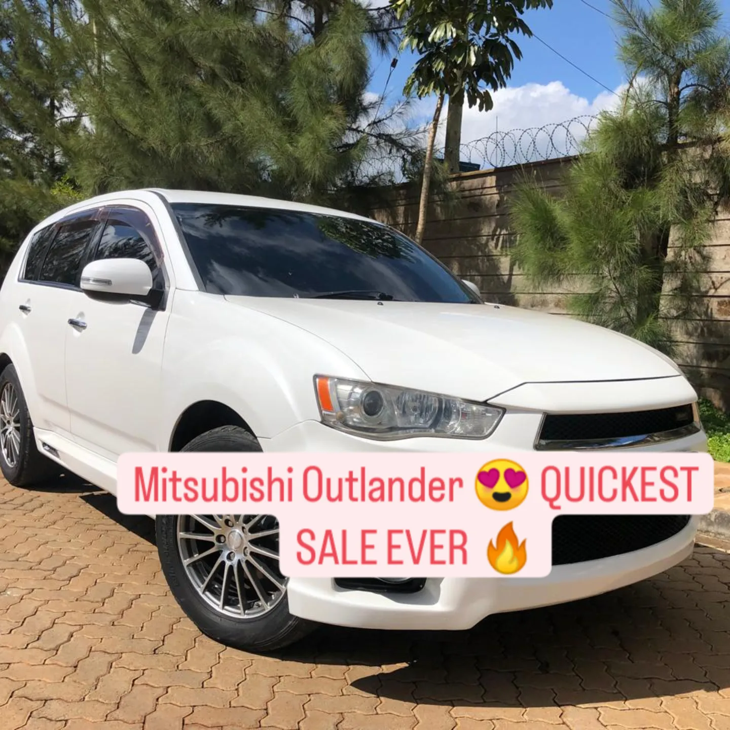 Mitsubishi OUTLANDER 🤩 QUICK SALE You Pay 30% Deposit Trade in Ok EXCLUSIVE  HIRE PURCHASE INSTALLMENTS