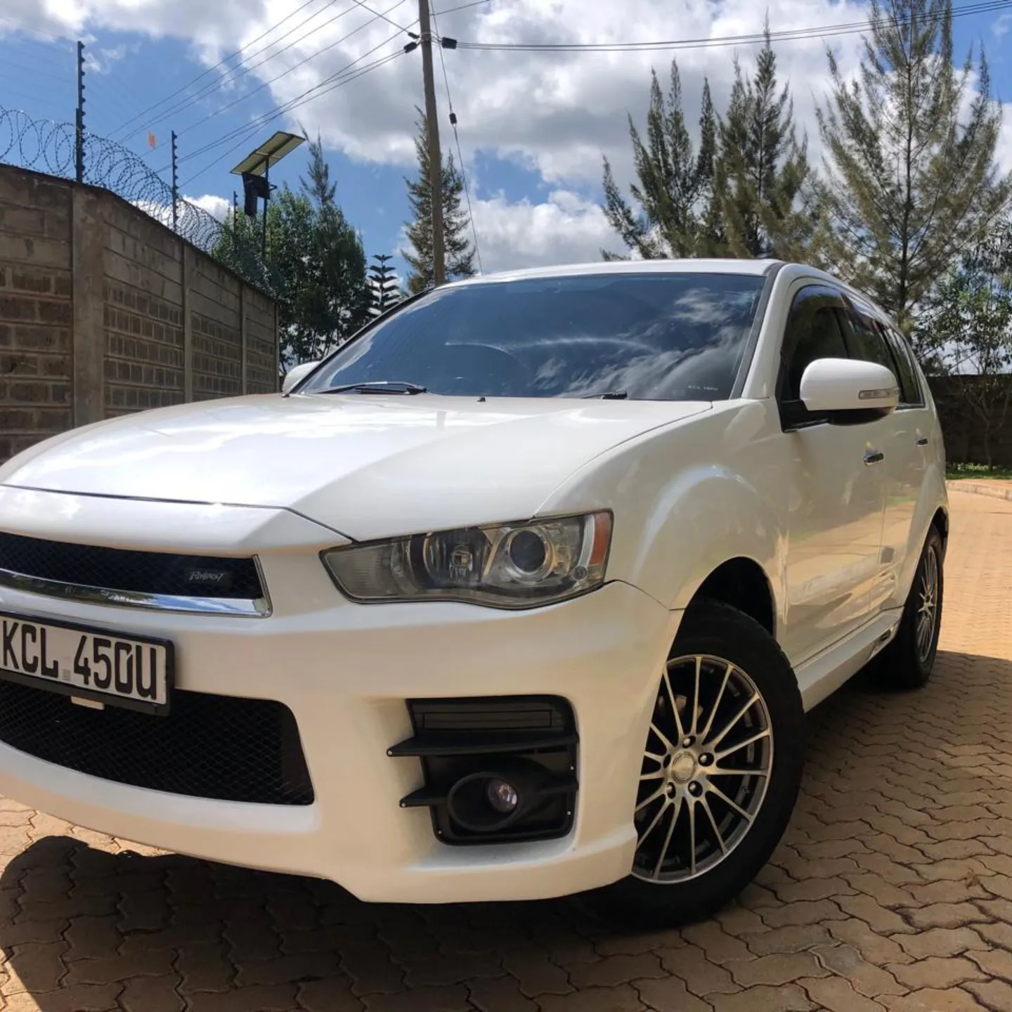 Mitsubishi OUTLANDER 🤩 QUICK SALE You Pay 30% Deposit Trade in Ok EXCLUSIVE  HIRE PURCHASE INSTALLMENTS