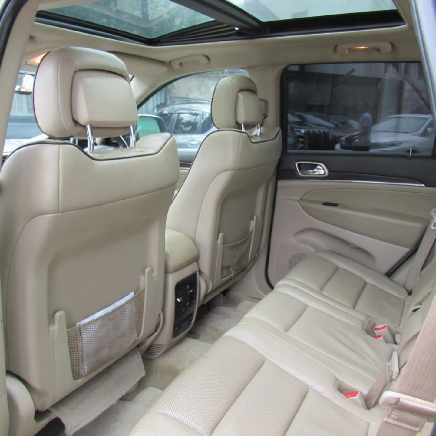 Jeep Grand Cherokee Overland Top spec QUICK SALE You Pay 30% Deposit Trade in OK! Hire purchase installments (SOLD)