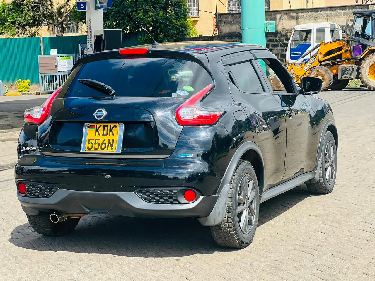 Nissan juke with SUNROOF QUICK SALE You Pay 30% Deposit Trade in OK! Hire purchase installments panoramic