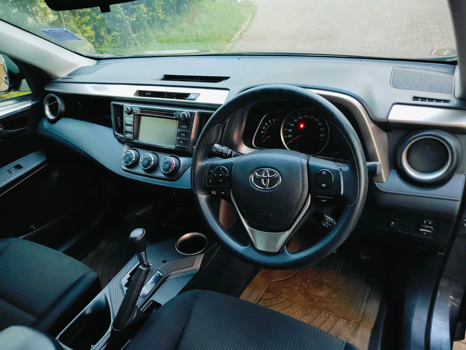 Toyota RAV4 New shape You Pay 30% Deposit Trade in OK Hire purchase installments