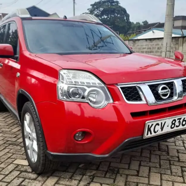 Nissan XTRAIL hyper roof  QUICK SALE You Pay 30% Deposit Trade in Ok EXCLUSIVE
