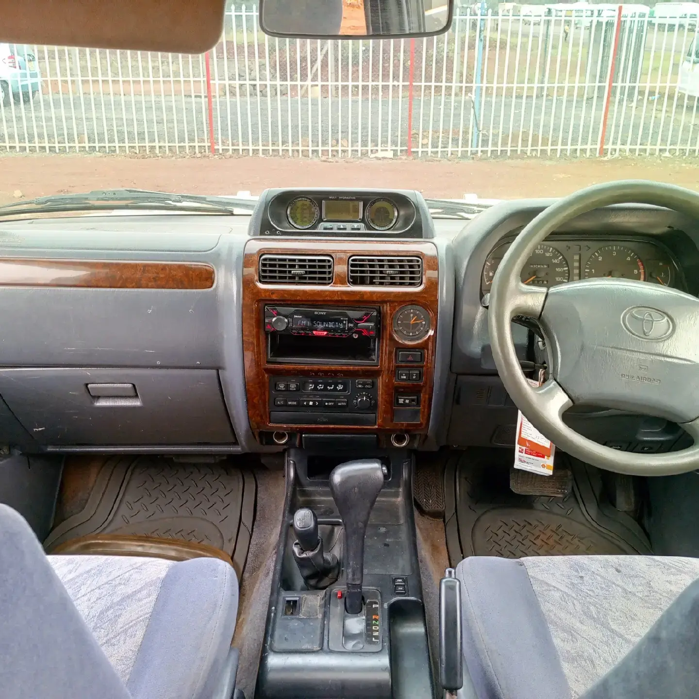 Toyota Prado j-95 Auto diesel sunroof You Pay 30% Deposit Trade in OK hire purchase installments EXCLUSIVE