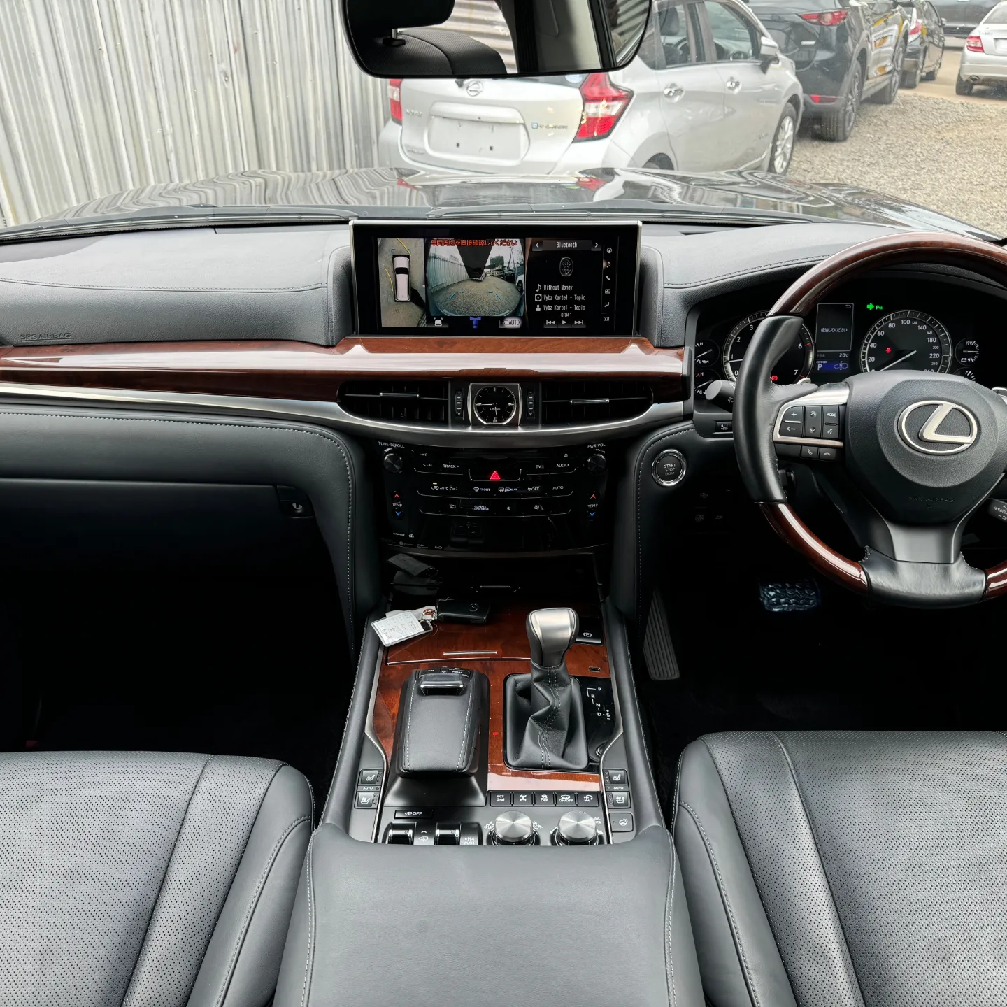 LEXUS LX 570 New Arrival CHEAPEST 🔥 HIRE PURCHASE installments OK EXCLUSIVE For SALE in Kenya