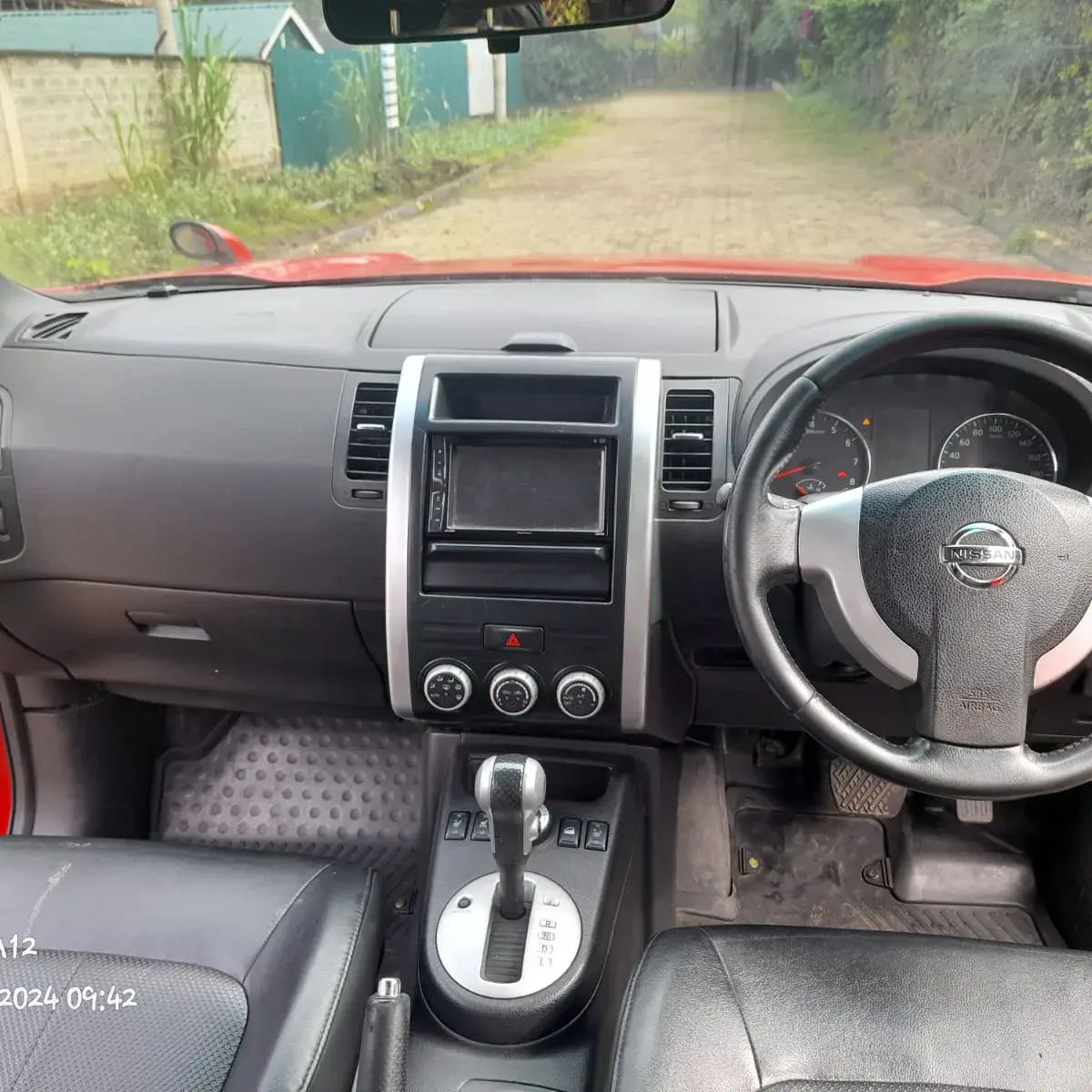 Nissan XTRAIL hyper roof  QUICK SALE You Pay 30% Deposit Trade in Ok EXCLUSIVE