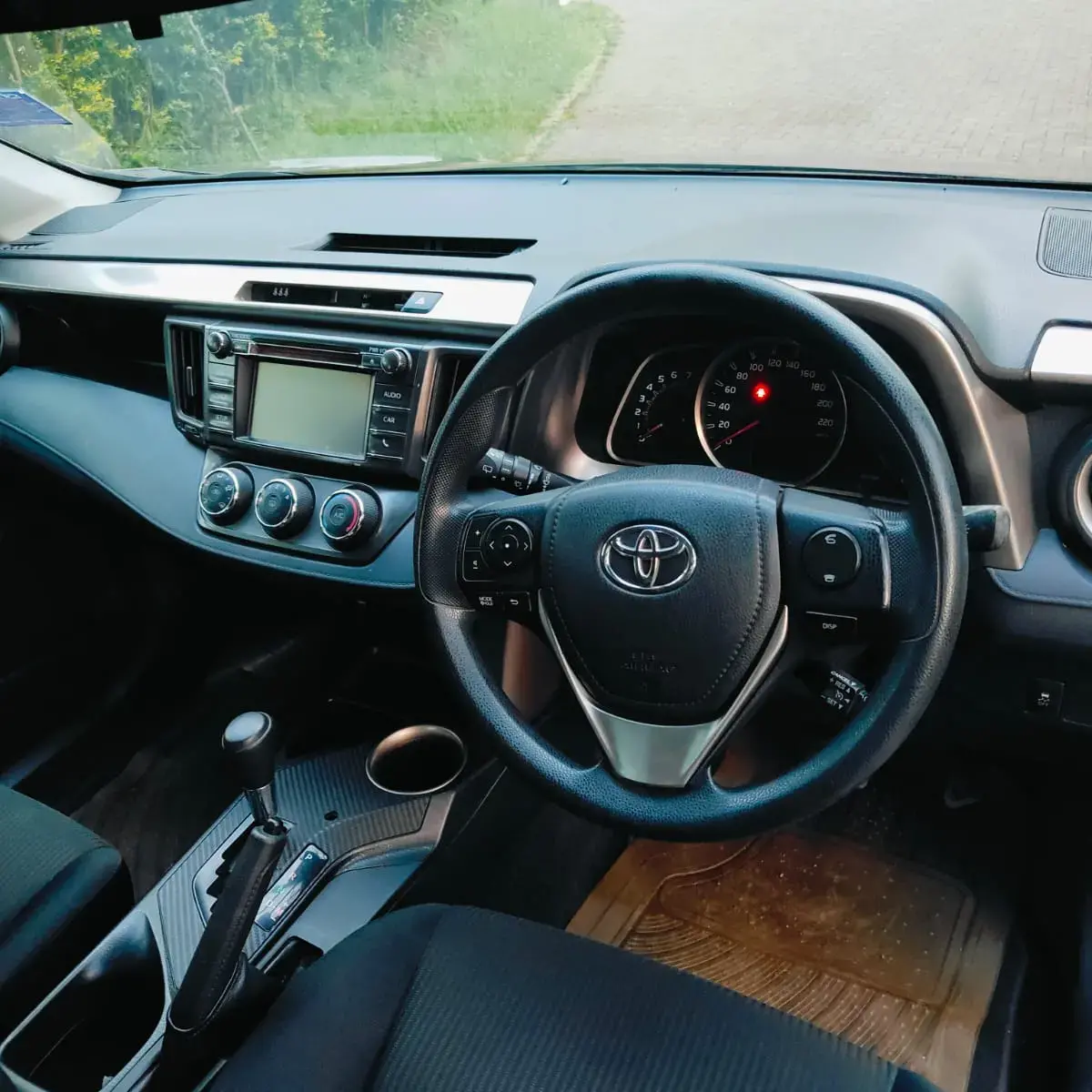 Toyota RAV4 New shape You Pay 30% Deposit Trade in OK Hire purchase installments
