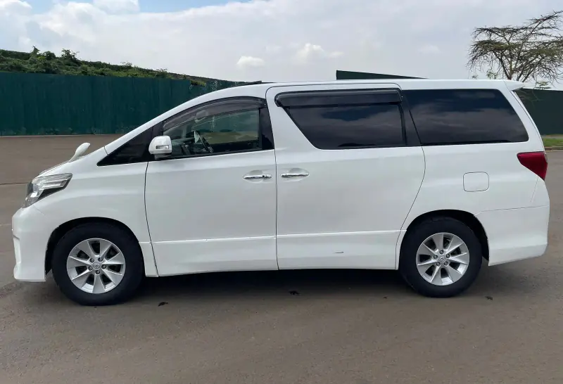 Toyota Alphard New shape Double Sunroof 🔥 QUICK SALE 🤩You Pay 30% Deposit Trade in OK Hire purchase installments