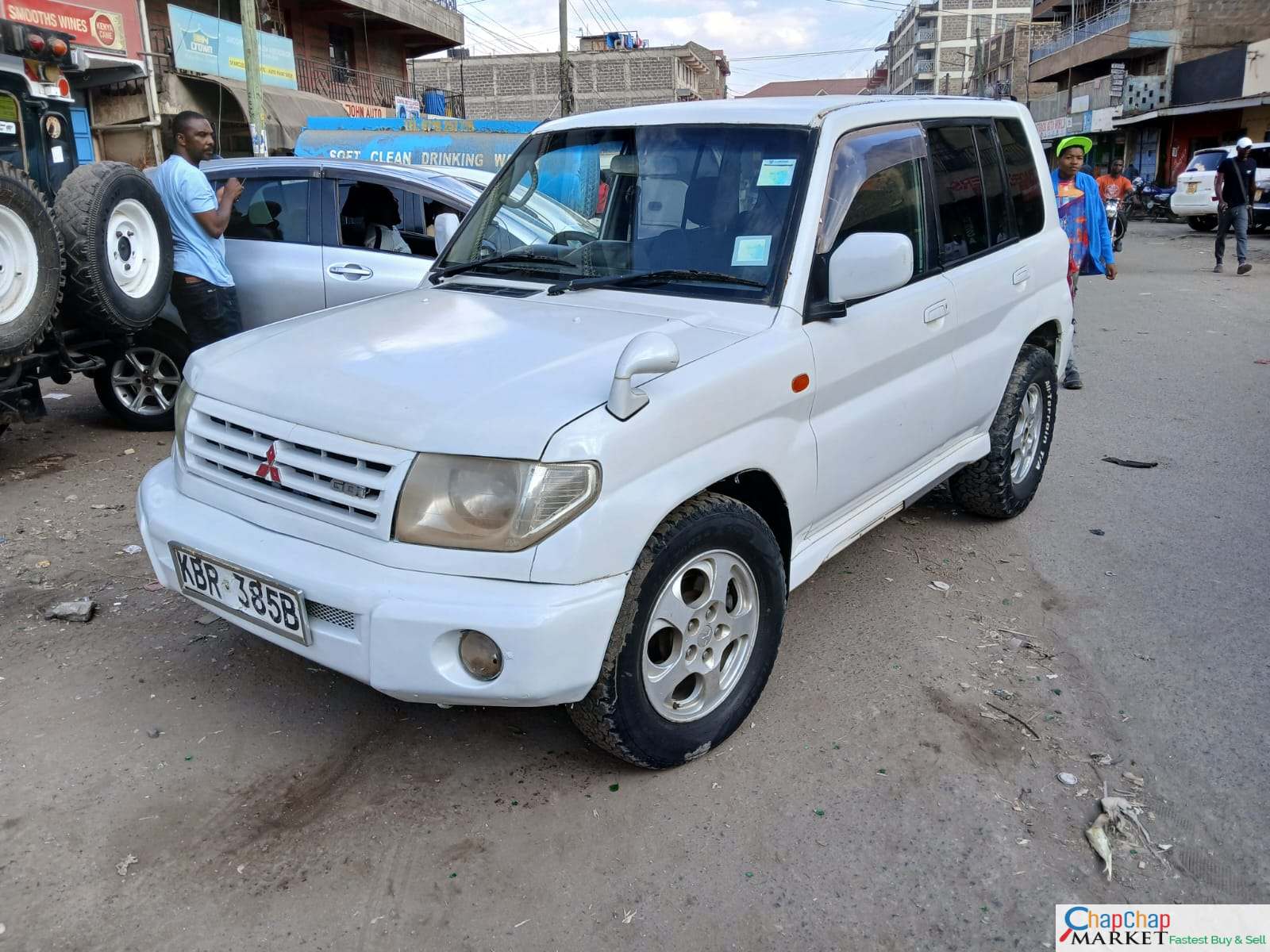 Mitsubishi Pajero IO KBR 370K ONLY QUICK SALE You Pay 30% Deposit Trade in OK Hire purchase installments EXCLUSIVE