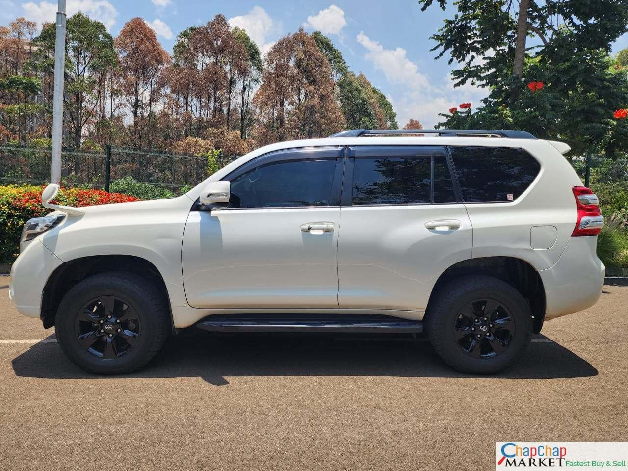 Toyota Land-Cruiser PRADO J150 QUICK SALE 🔥 🔥 Quick SALE TRADE IN OK EXCLUSIVE! Hire purchase installments