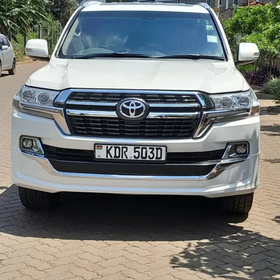 Toyota LAND-CRUISER V8 ZX QUICK SALE You Pay 30% Deposit Trade in Ok EXCLUSIVE  HIRE PURCHASE INSTALLMENTS