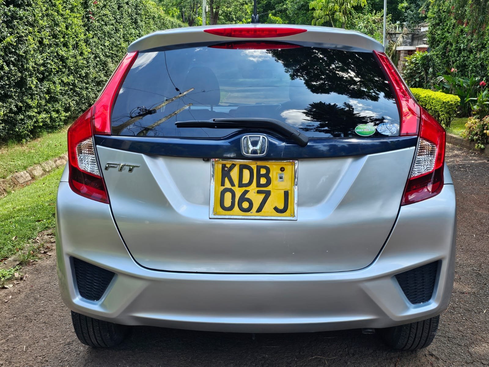 Honda Fit New-shape privately used mileage QUICK SALE You Pay 30% Deposit Hire purchase installments UpTo 70% financing/finance NO CRB STATUS CHECK Trade in OK EXCLUSIVE