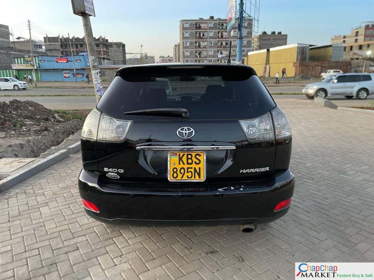 TOYOTA HARRIER 850K ONLY QUICK SALE You Pay 30% Deposit Hire purchase installments UpTo 70% financing/finance NO CRB STATUS CHECK Trade in OK exclusive