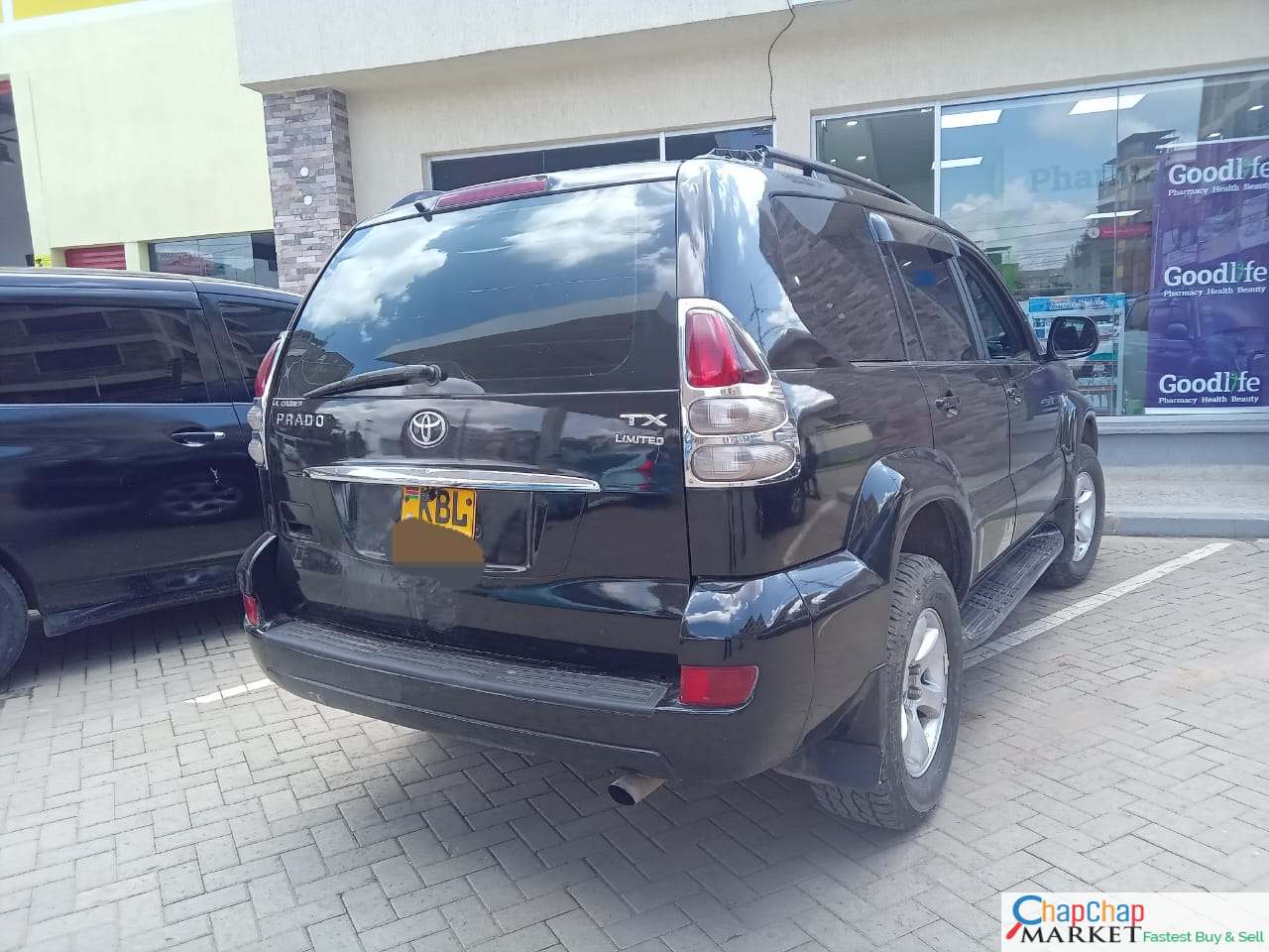 Toyota Land-Cruiser Prado J-120 Diesel 1.5M Only QUICK SALE You Pay 30% Deposit Hire purchase installments UpTo 70% financing/finance NO CRB STATUS CHECK Trade in OK EXCLUSIVE
