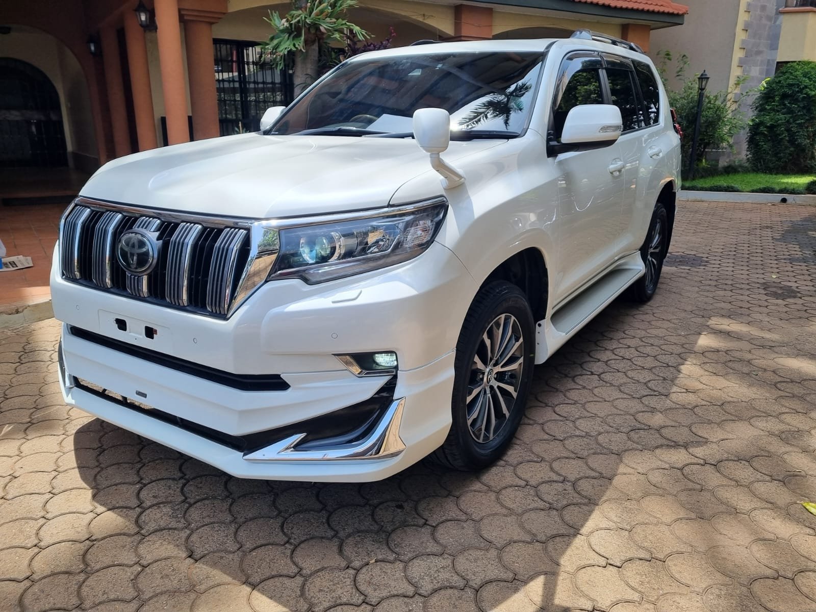 TOYOTA LAND-CRUISER J-150, TZ-G New Arrival fully loaded QUICK SALE You Pay 30% Deposit Hire purchase installments UpTo 70% financing/finance NO CRB STATUS CHECK Trade in OK