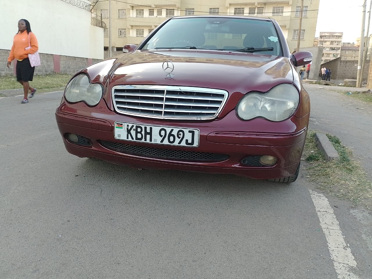 Mercedes Benz C200 w203 650K Only 🤩 QUICK SALE You Pay 30% Deposit Hire purchase installments UpTo 70% financing/finance NO CRB STATUS CHECK Trade in OK new