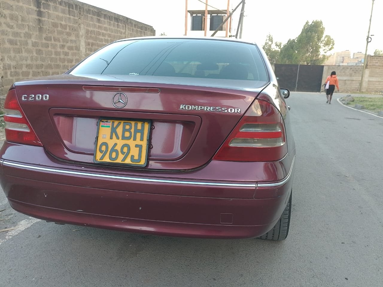 Mercedes Benz C200 w203 650K Only 🤩 QUICK SALE You Pay 30% Deposit Hire purchase installments UpTo 70% financing/finance NO CRB STATUS CHECK Trade in OK new