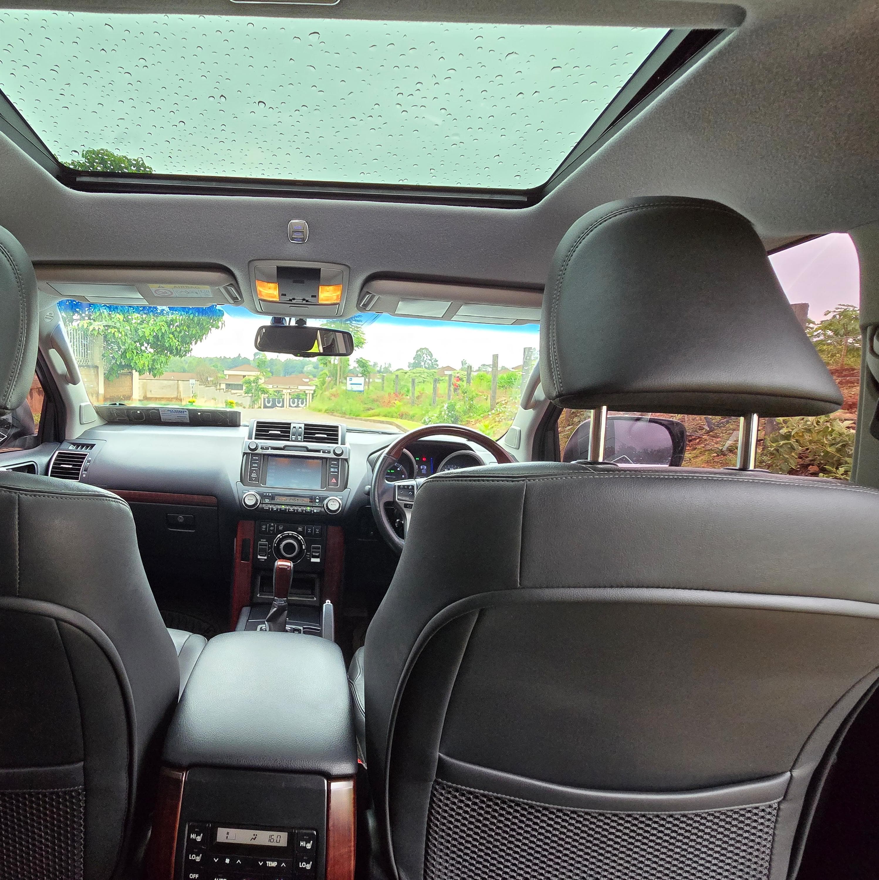 Toyota Land-Cruiser Prado VXL QUICK SALE You Pay 30% Deposit Hire purchase installments UpTo 70% financing/finance NO CRB STATUS CHECK Trade in OK