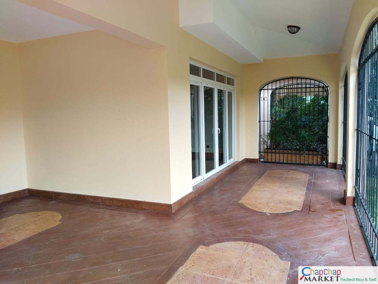 Tranquil 4 Bedrooms Townhouse in kyuna