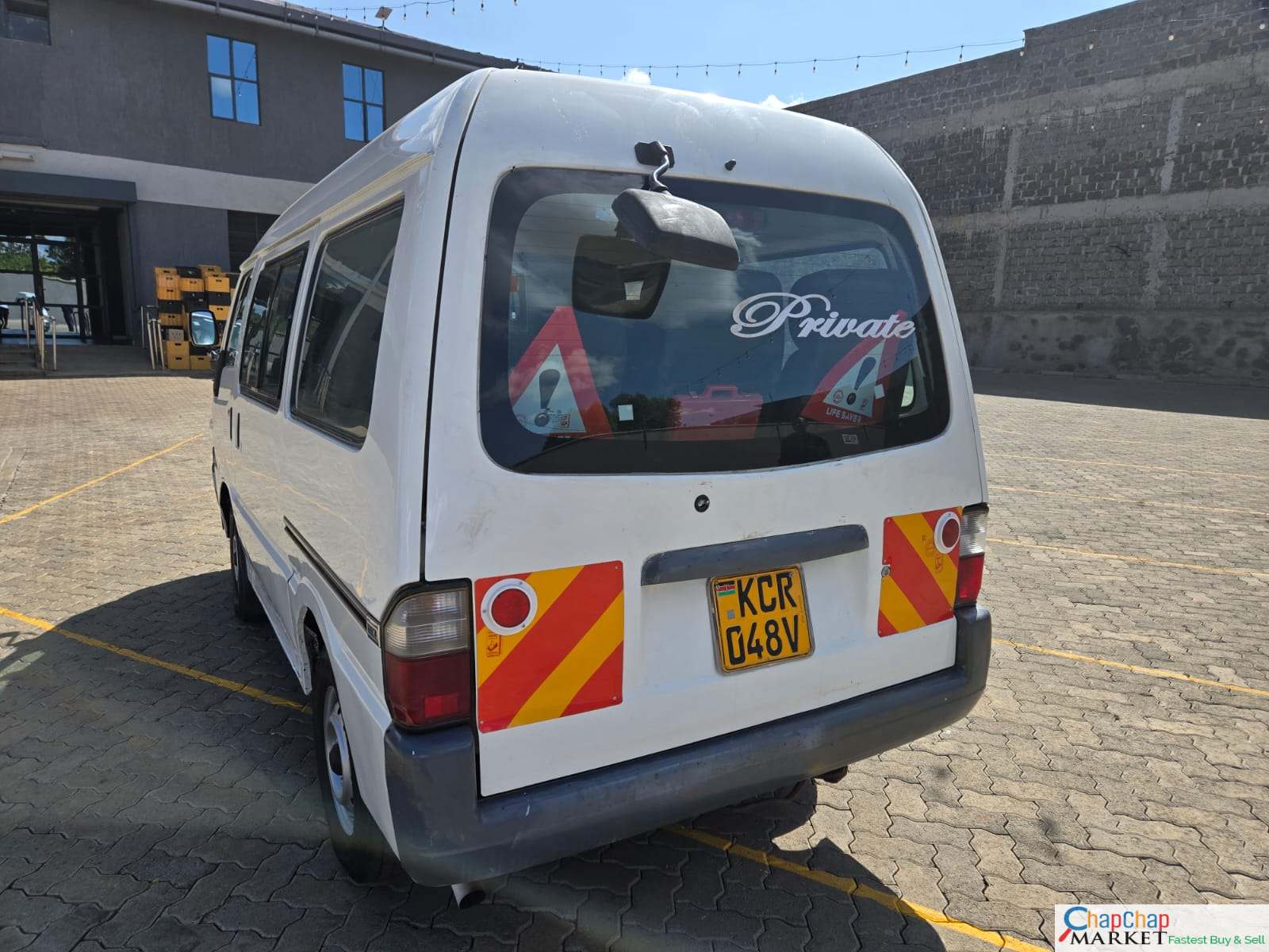 NISSAN VANETTE QUICK SALE QUICK SALE You Pay 30% Deposit Hire purchase installments UpTo 70% financing/finance NO CRB STATUS CHECK Trade in OK