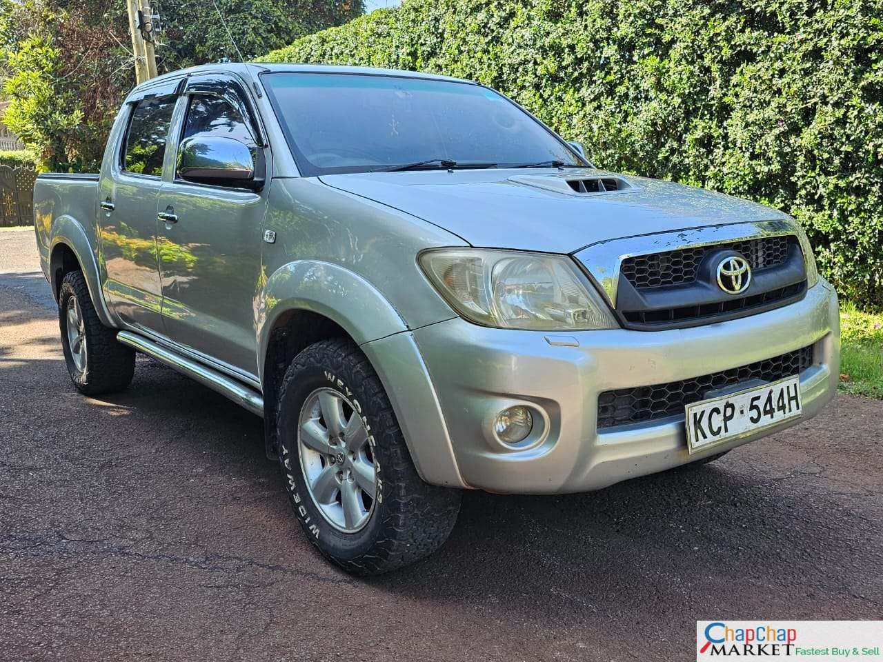 Toyota Hilux 𝐷𝑜𝑢𝑏𝑙𝑒 𝐶𝑎𝑏 𝑃𝑖𝑐𝑘 𝑈𝑝 QUICK SALE You Pay 30% Deposit Hire purchase installments UpTo 70% financing/finance NO CRB STATUS CHECK Trade in OK