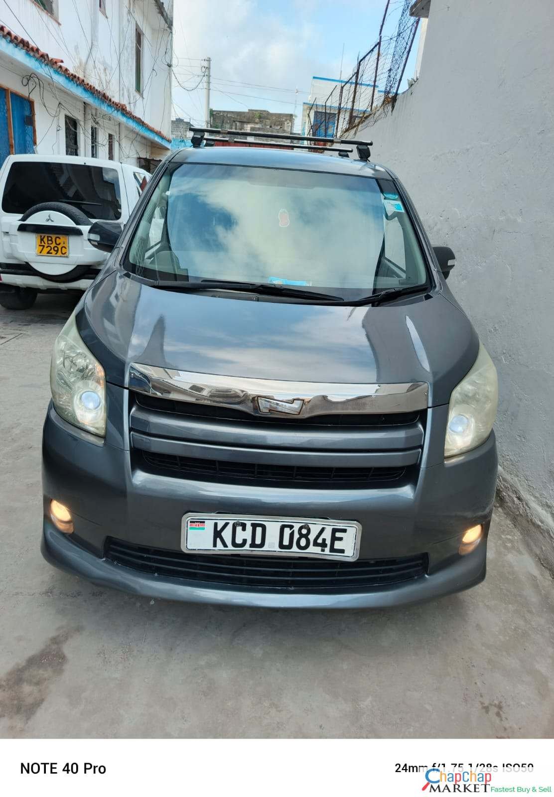 Toyota NOAH SI New shape QUICK SALE You Pay 30% Deposit Hire purchase installments UpTo 70% financing/finance NO CRB STATUS CHECK Trade in OK