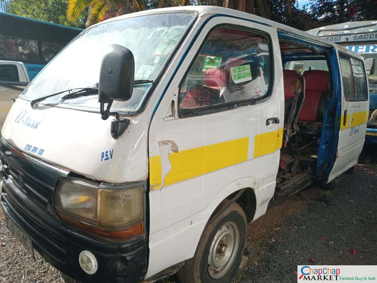 TOYOTA HIACE 5L clean matatu 200K ONLY 😲 QUICK SALE You Pay 30% Deposit Hire purchase installments UpTo 70% financing/finance NO CRB STATUS CHECK Trade in OK EXCLUSIVE