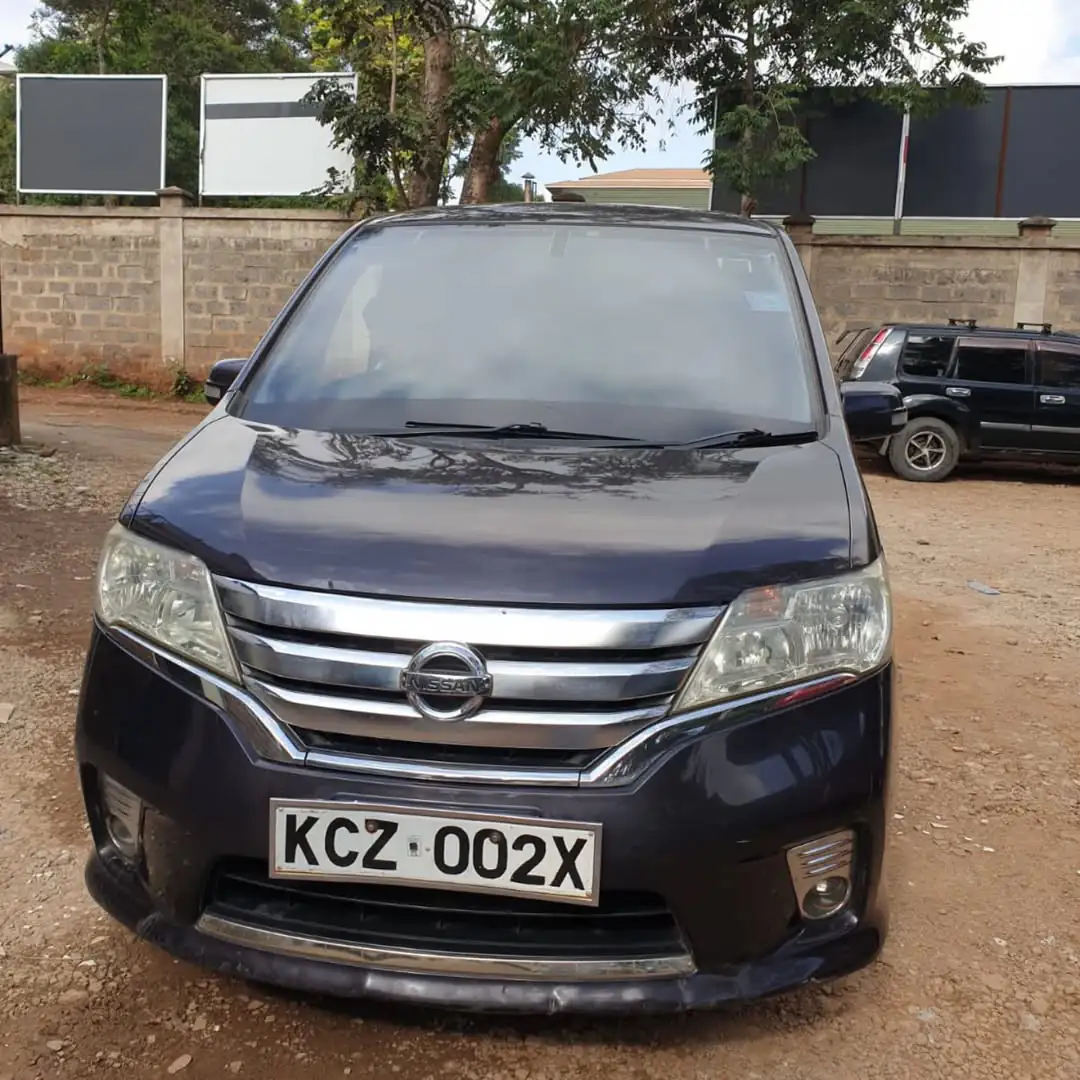 2013 Nissan Serena van 700K Only 🤩 QUICK SALE QUICK SALE You Pay 30% Deposit Hire purchase installments UpTo 70% financing/finance NO CRB STATUS CHECK Trade in OK