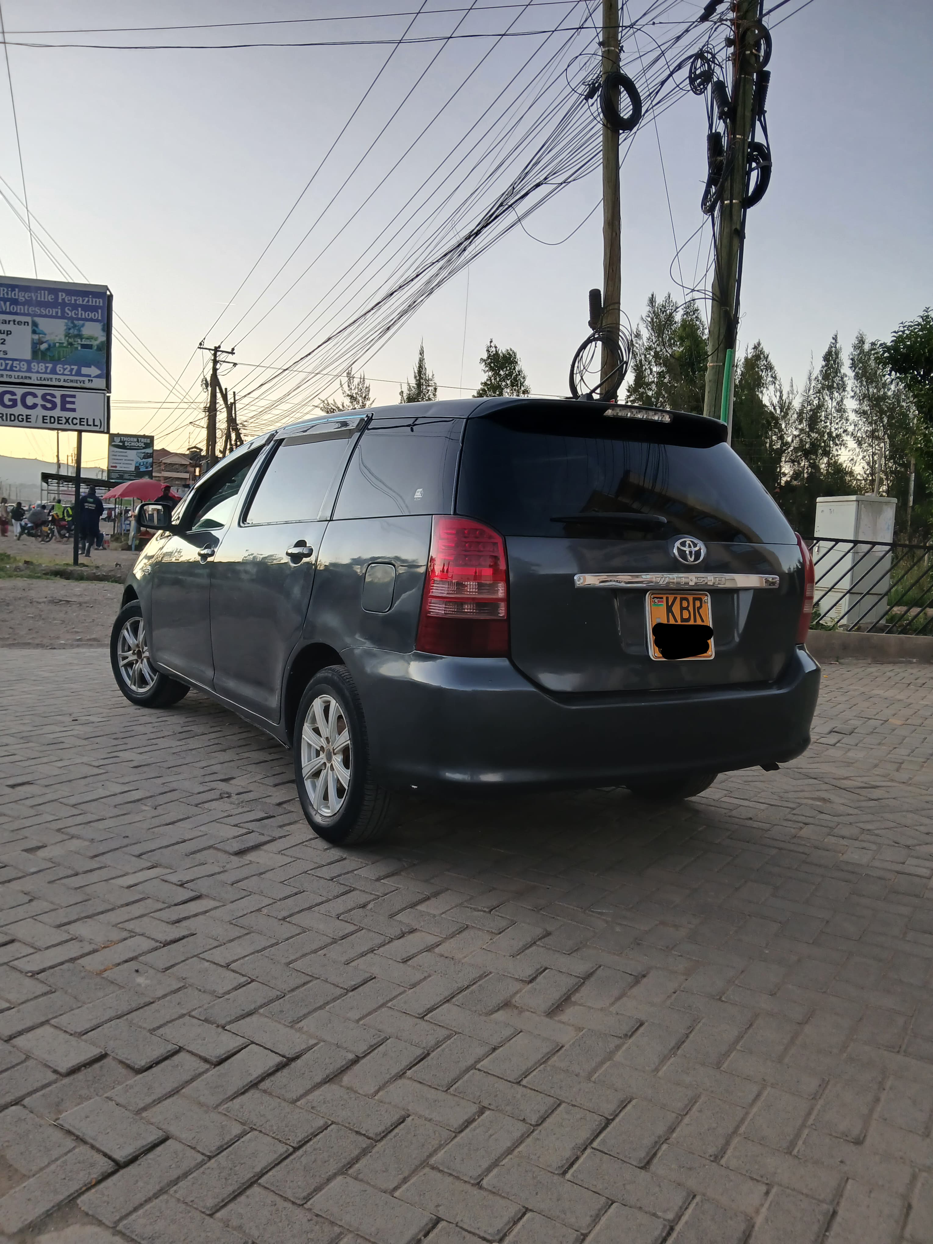 Toyota WISH 450k ONLY QUICK SALE You Pay 30% Deposit Hire purchase installments HP UpTo 70% financing/finance NO CRB STATUS CHECK Trade in OK