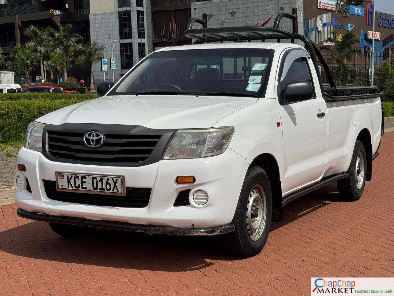 TOYOTA HILUX single cab local assembly QUICK SALE You Pay 30% Deposit Hire purchase installments HP UpTo 70% financing/finance NO CRB STATUS CHECK Trade in OK