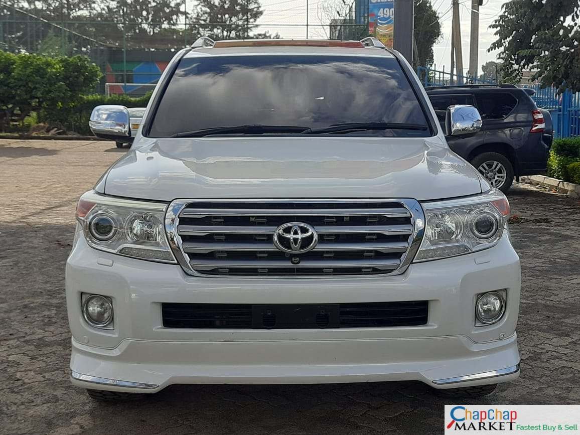 Toyota Land-Cruiser v8 ZX Bruno fully Loaded QUICK SALE You Pay 30% Deposit Hire purchase installments HP UpTo 70% financing/finance NO CRB STATUS CHECK Trade in OK EXCLUSIVE