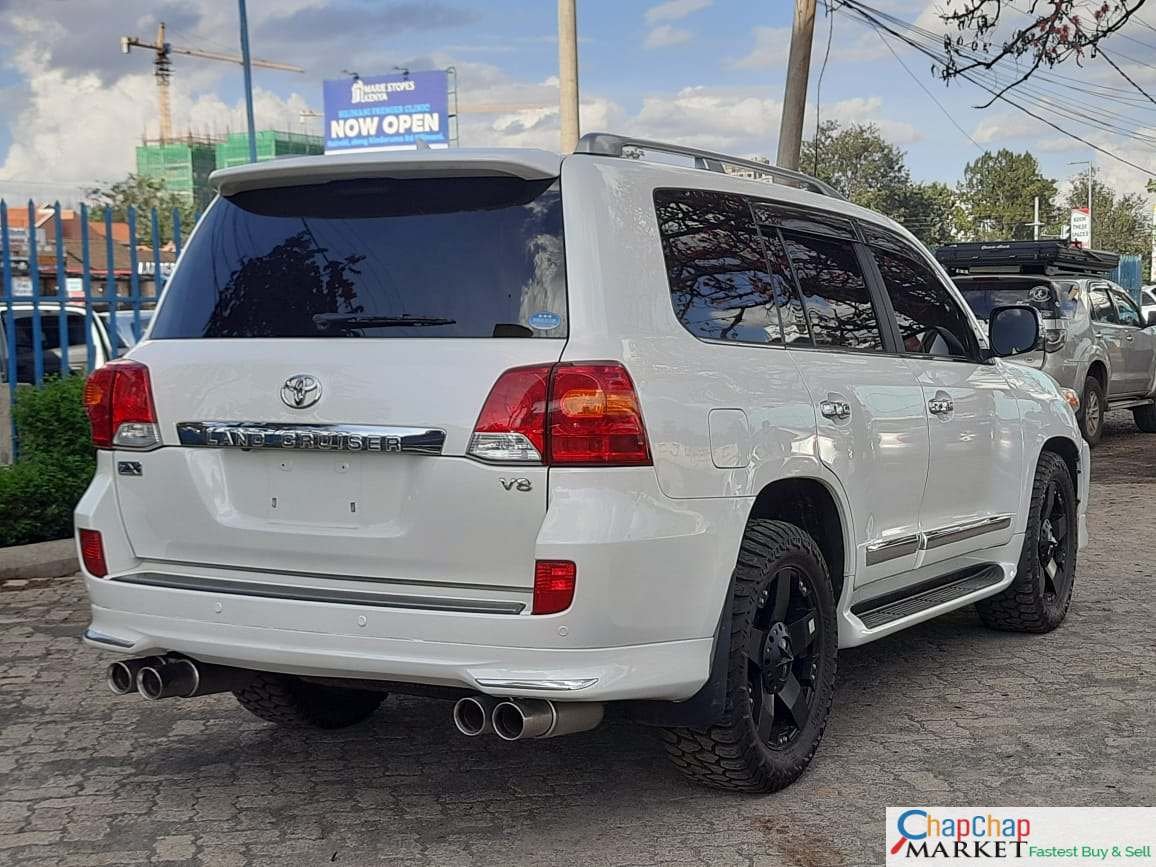 Toyota Land-Cruiser v8 ZX Bruno fully Loaded QUICK SALE You Pay 30% Deposit Hire purchase installments HP UpTo 70% financing/finance NO CRB STATUS CHECK Trade in OK EXCLUSIVE