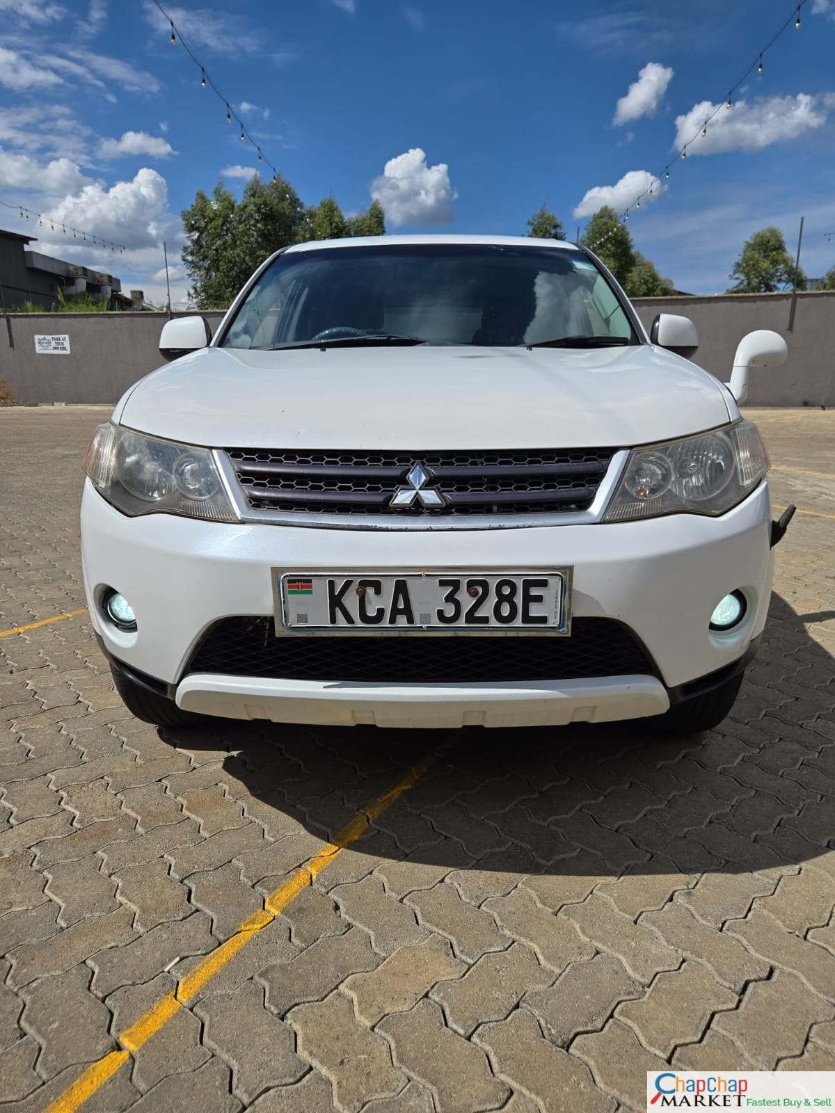 MITSUBISHI OUTLANDER New Shape QUICK SALE You Pay 30% Deposit Hire purchase installments HP UpTo 70% financing/finance NO CRB STATUS CHECK Trade in OK 7 SEATER