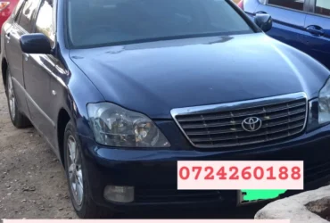 Toyota crown Royal saloon 699k ONLY 😲 QUICK SALE You Pay 30% Deposit Hire purchase installments HP UpTo 70% financing/finance NO CRB STATUS CHECK Trade in OK