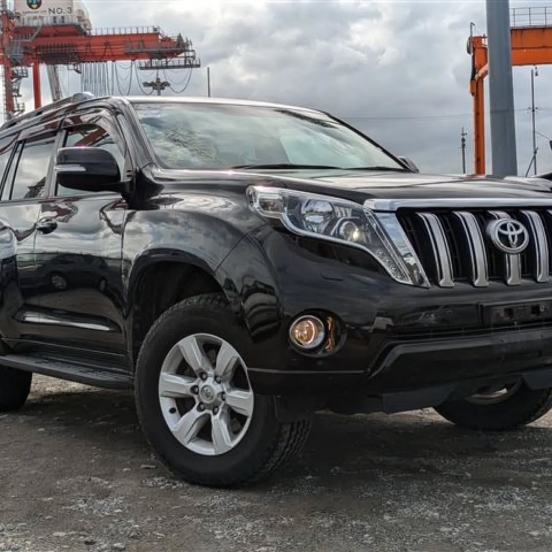 Toyota Land-Cruiser Prado at Port New Arrival 4.3M duty inclusive QUICK SALE You Pay 30% Deposit Hire purchase installments HP UpTo 70% financing/finance NO CRB STATUS CHECK Trade in OK